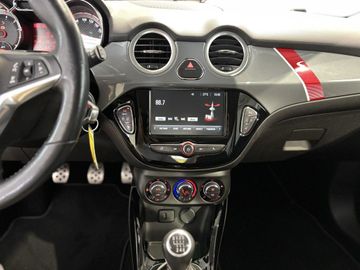 Fotografie des Opel Adam 1.4 Turbo S