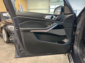 BMW X7 xDrive 30 d Design Pure Excellence *2. Hand*