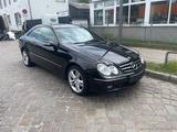 Mercedes-Benz CLK 200 KOMPRESSOR AVANTGARDE Avantgarde - Mercedes-Benz CLK 200 Gebrauchtwagen in Hamburg