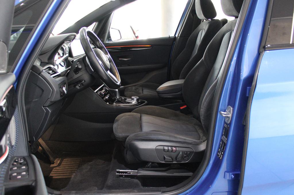 BMW 220