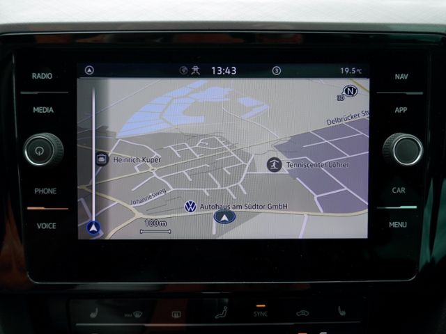 Fahrzeugabbildung Volkswagen Passat Variant GTE 1.4 TSI DSG | LED AHK RFK ACC
