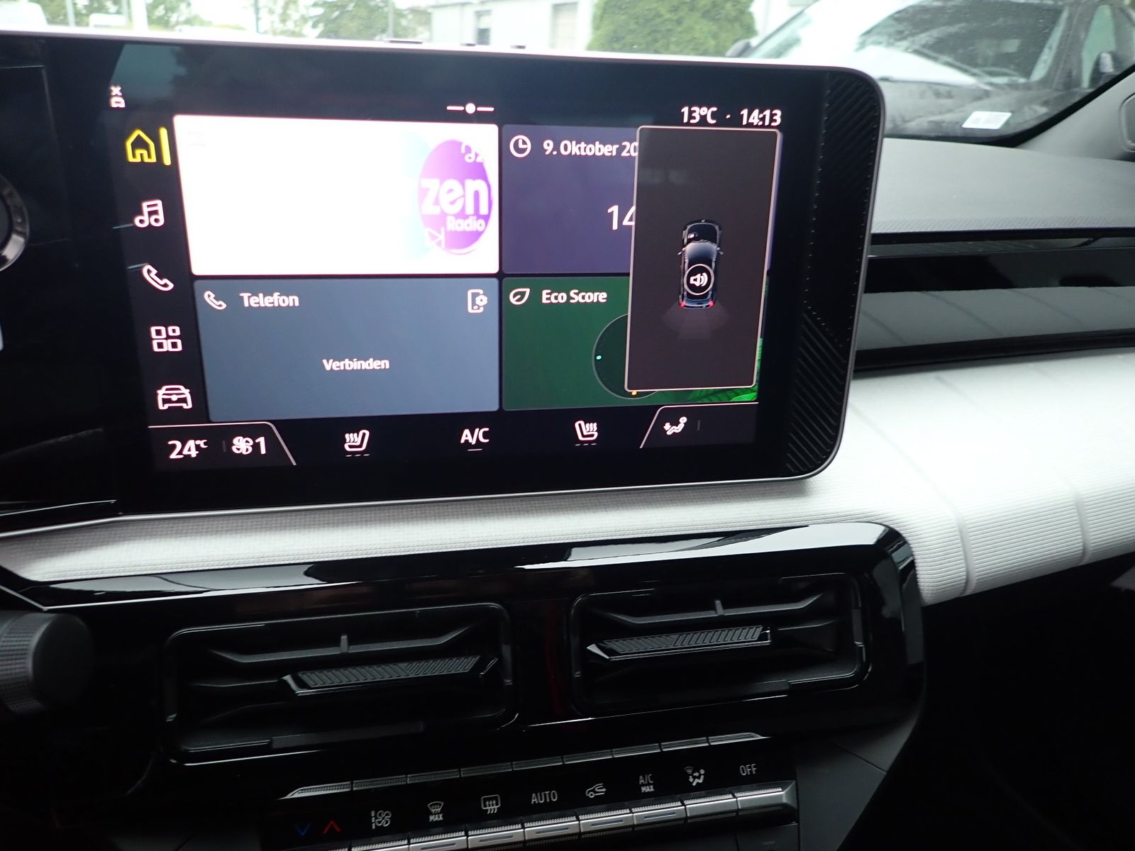 Fahrzeugabbildung Renault R 5 E-Tech elektrisch Evolution 120 Urban Range