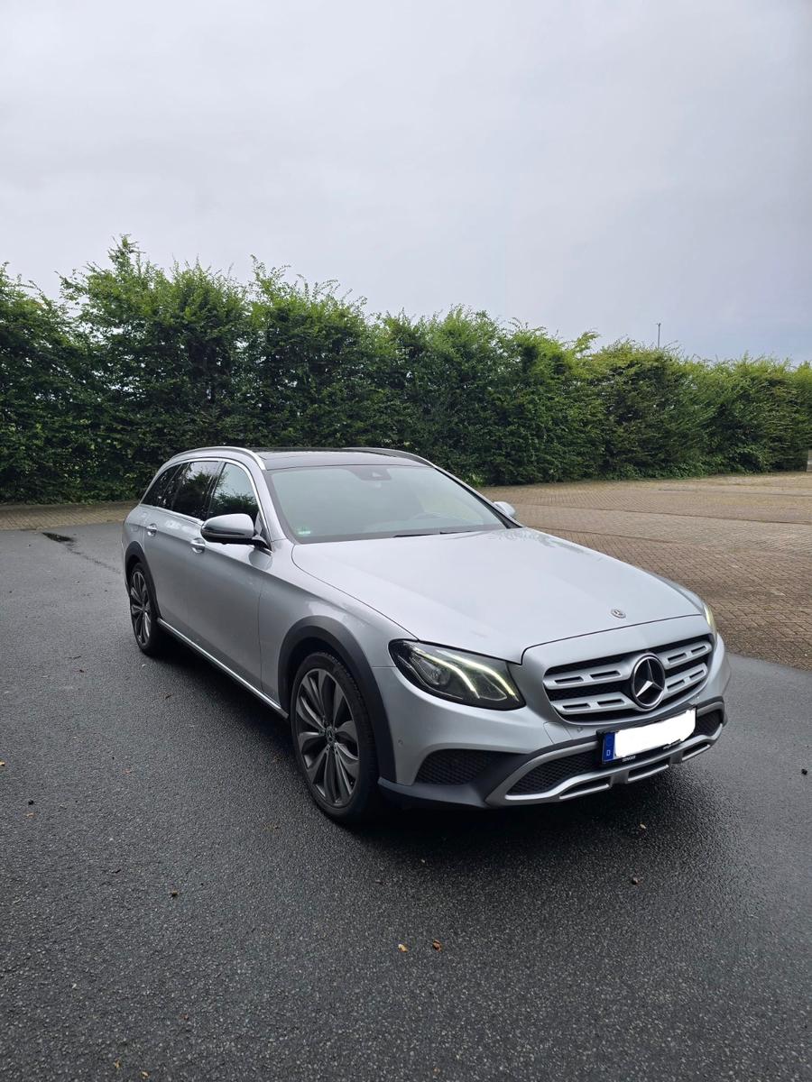 Mercedes-Benz E 220 d 4MATIC T All-Terrain