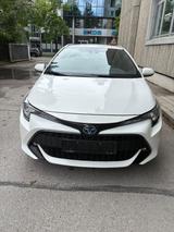 Toyota Corolla 1,8 Hybrid Business Edition... - Toyota Corolla Gebrauchtwagen in München