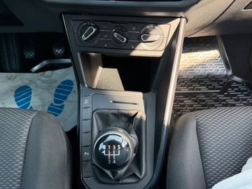 Volkswagen Polo - 9