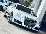 Audi S8 5.2i tiptronic quattro *ALPIN-WEIß* - Audi S8 mit Benzin-Antrieb: Limousine, 5.2