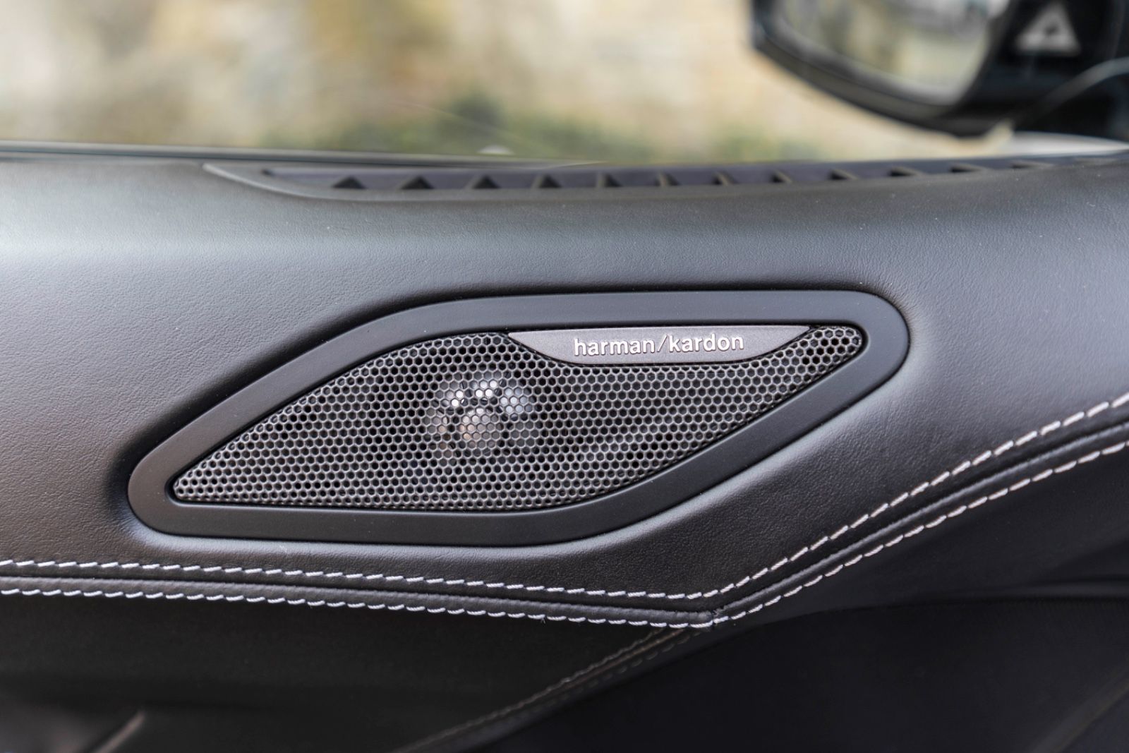Fahrzeugabbildung BMW 650ix GC M-SPORT MASSAGE HUD H&K KAM CARPLAY