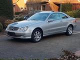 Mercedes-Benz CLK 320*33.000 KM*Neuzustand*Unfallfrei* - Mercedes-Benz mit Benzin-Antrieb: Coupé, 3.0