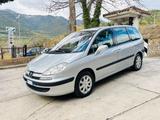Peugeot 807 2.2 HDi 7posti Navi My'08 - Peugeot 807 mit Diesel-Antrieb