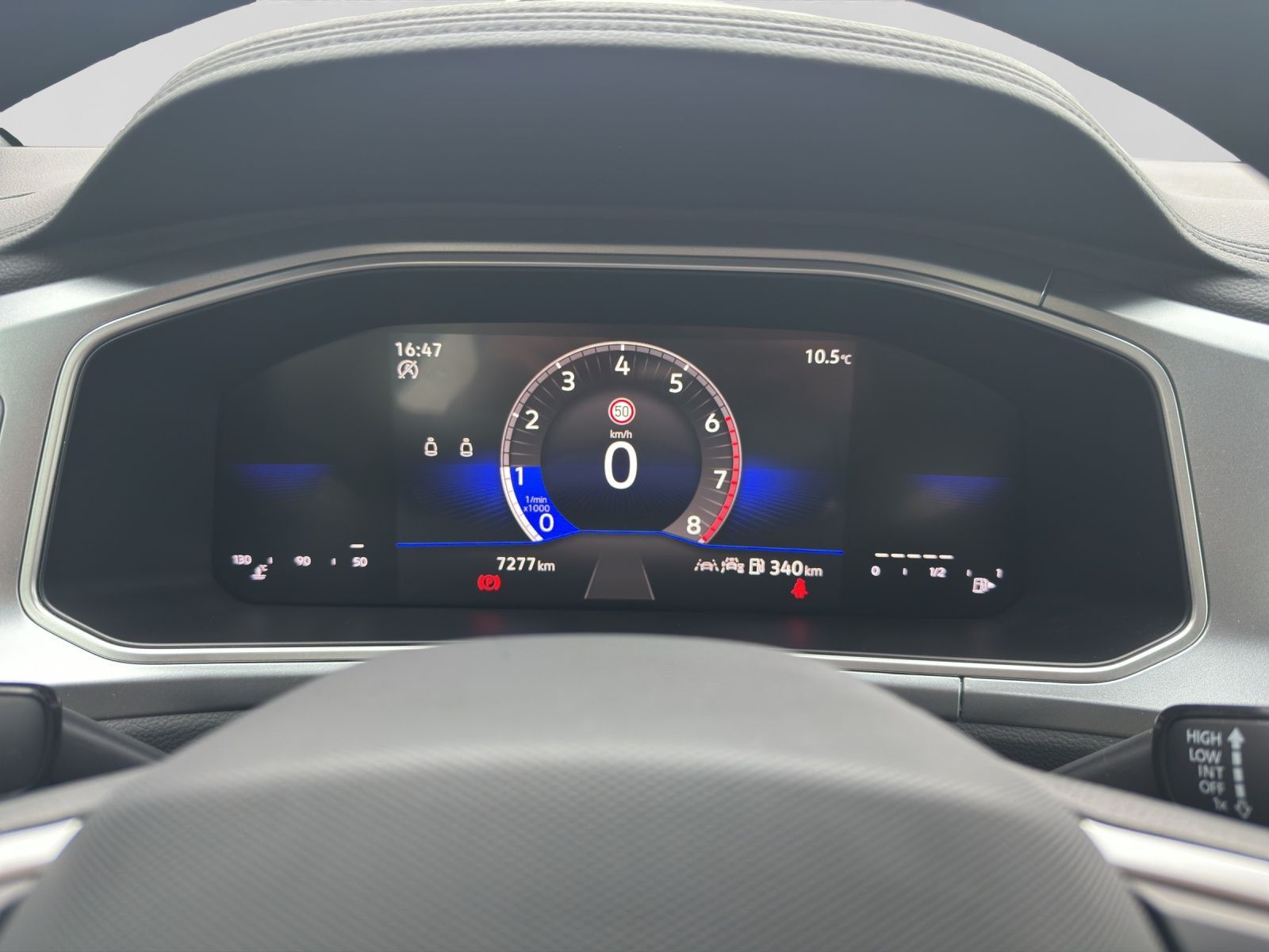 Volkswagen T-Roc - Bild 11