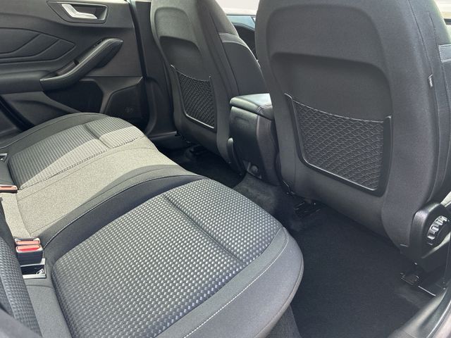 Ford Focus Turnier Cool & Connect 1.5 Navi+Klima+LED+
