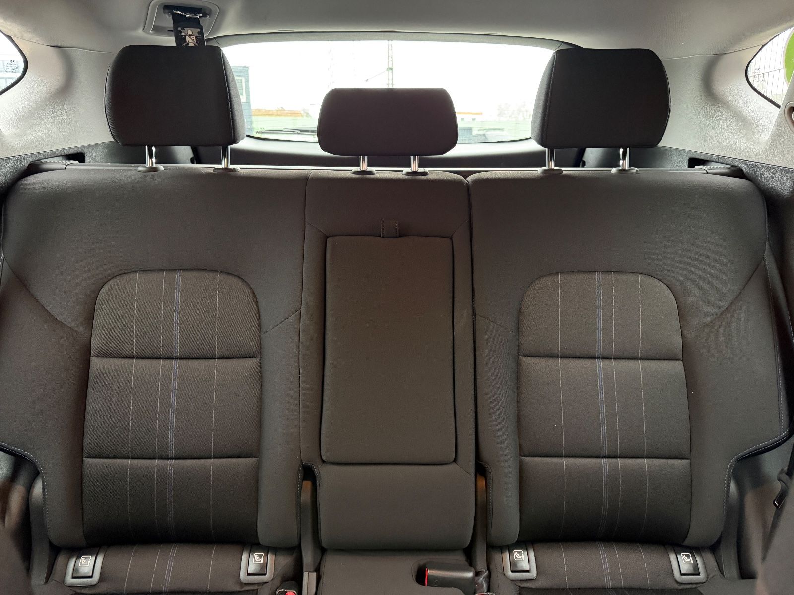 Fahrzeugabbildung Hyundai Tucson 1.6 GDI*KAMERA*NAVI*PDC*SITZHEIZ*PDC*ALU