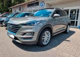 Hyundai TUCSON - Hyundai TUCSON: Hyunda