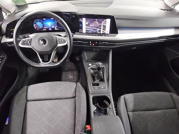 Volkswagen Golf - 5