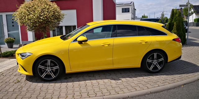 Mercedes-Benz CLA 200 Shooting Brake Navi PDC AHK