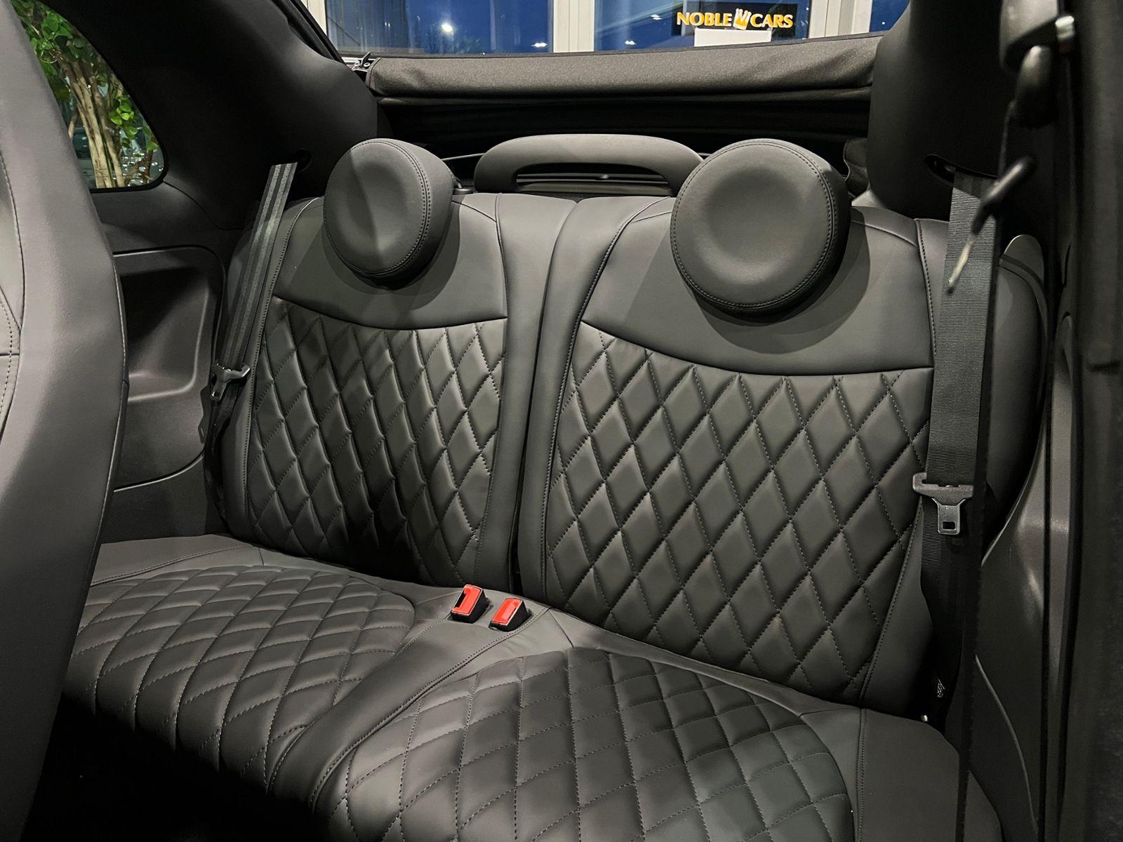 Fahrzeugabbildung Abarth 595C Turismo CARPLAY LEDER PDC