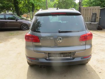 Volkswagen Tiguan - 6