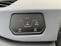 Fahrzeugabbildung Volkswagen ID.3 Pro Performance 150 kW Wärmepumpe Navi ACC