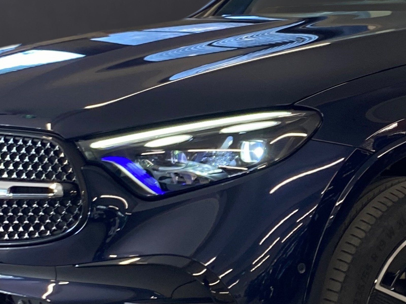 Fahrzeugabbildung Mercedes-Benz GLC 300 de 4M AMG*Distronic*AHK*Burmester*Memory