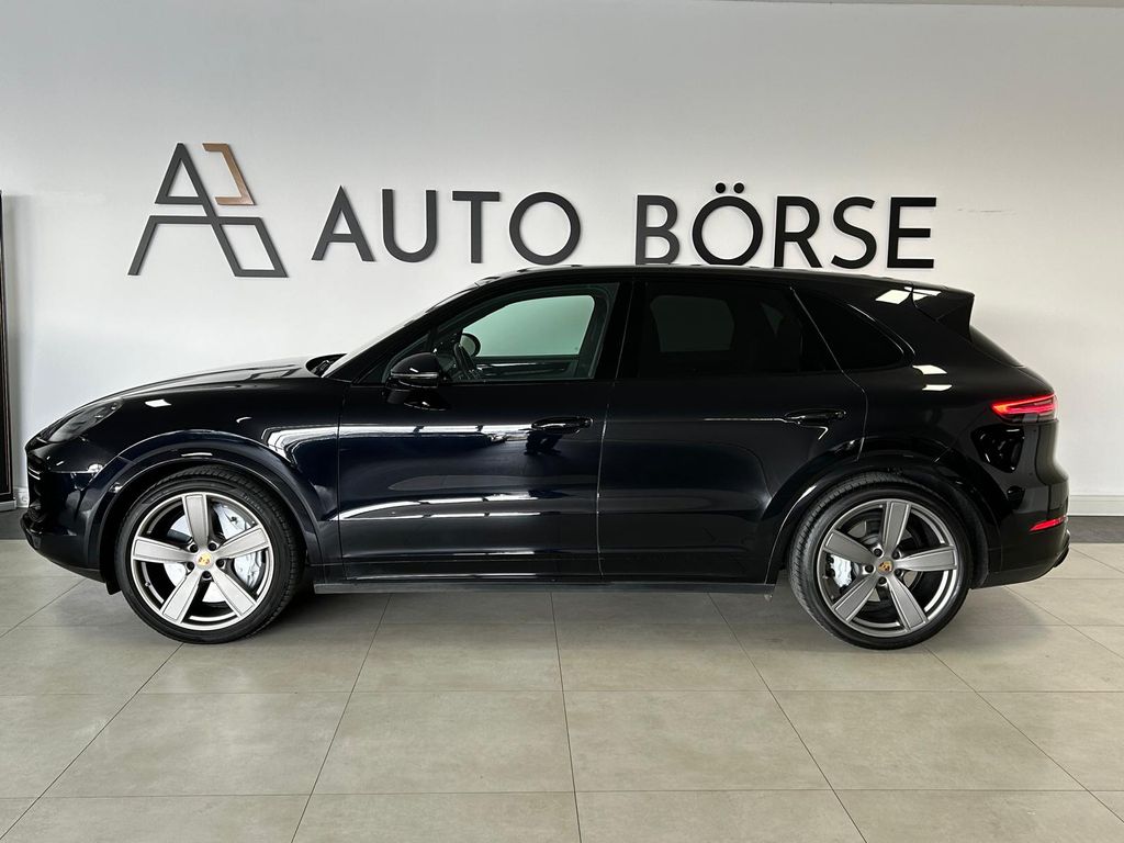 Porsche Cayenne Turbo*LUFT*GTS-SITZE*BOSE*MEMORY*AHK*LED