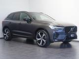 Volvo XC60 B5 B AWD Ultimate Dark PANO/FOUR-C/AHK - Volvo XC60 mit Benzin-Antrieb