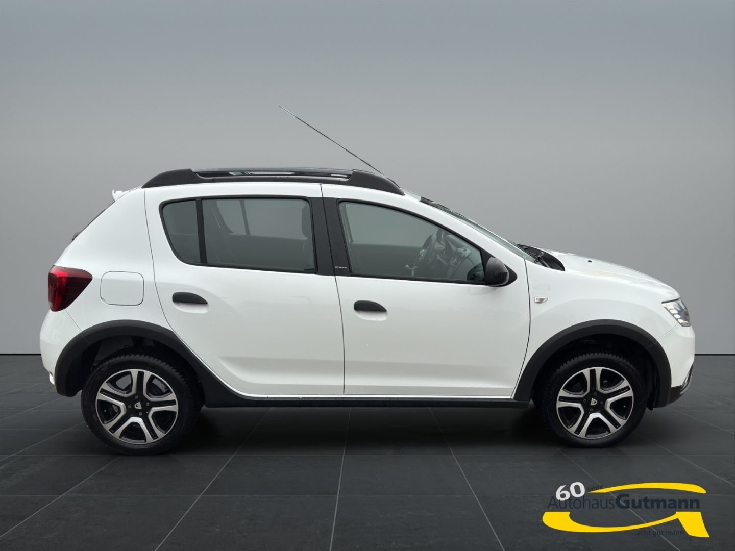 Fahrzeugabbildung Dacia Sandero II Stepway Celebration 0.9 TCe 90 eco AH