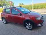 Dacia Sandero TCe 90 S/S Stepway Prestige Stepway ... - Dacia Sandero von privat