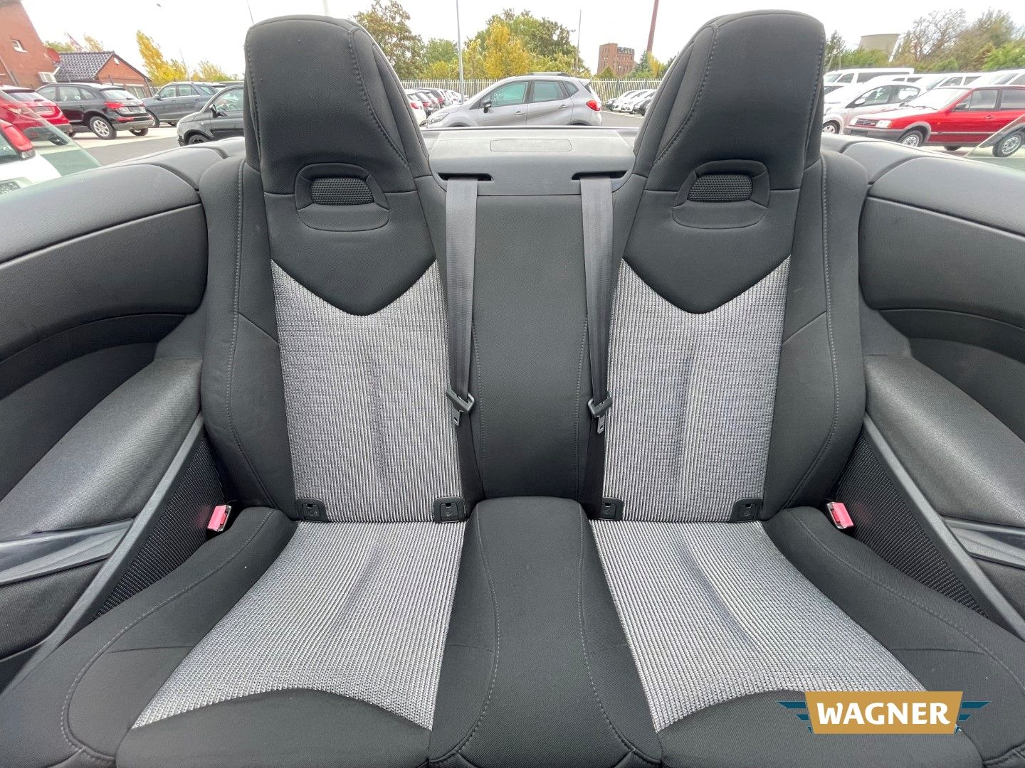 Fahrzeugabbildung Peugeot 308 CC Cabrio-Coupe Premium Klimaautomatik