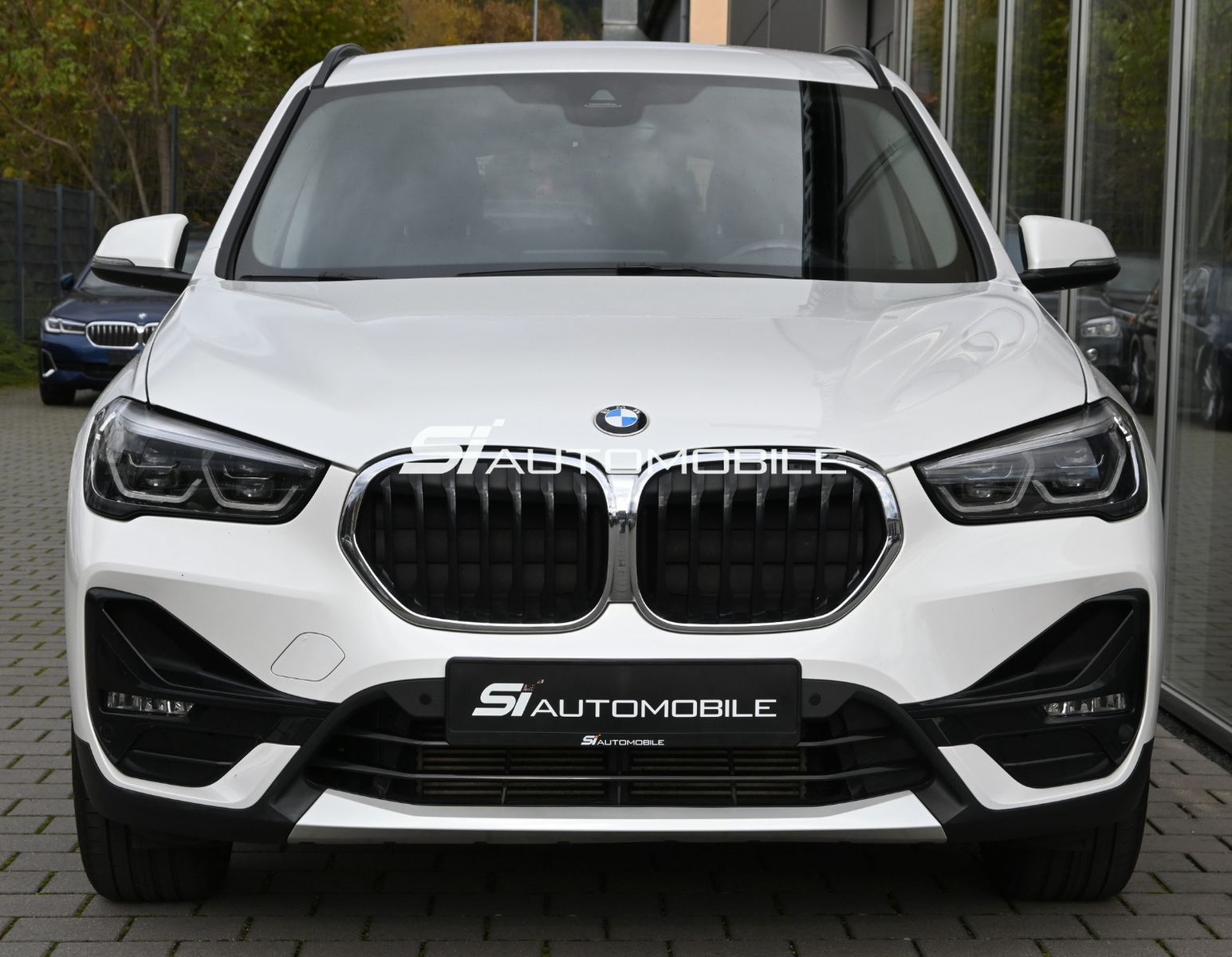 Fahrzeugabbildung BMW X1 xDr. 20d Sport Line °ACC°AHK°HEAD-UP°KAMERA°