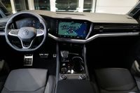 Volkswagen Touareg 3.0TDI R-Line Black Style Wankstabi Pano