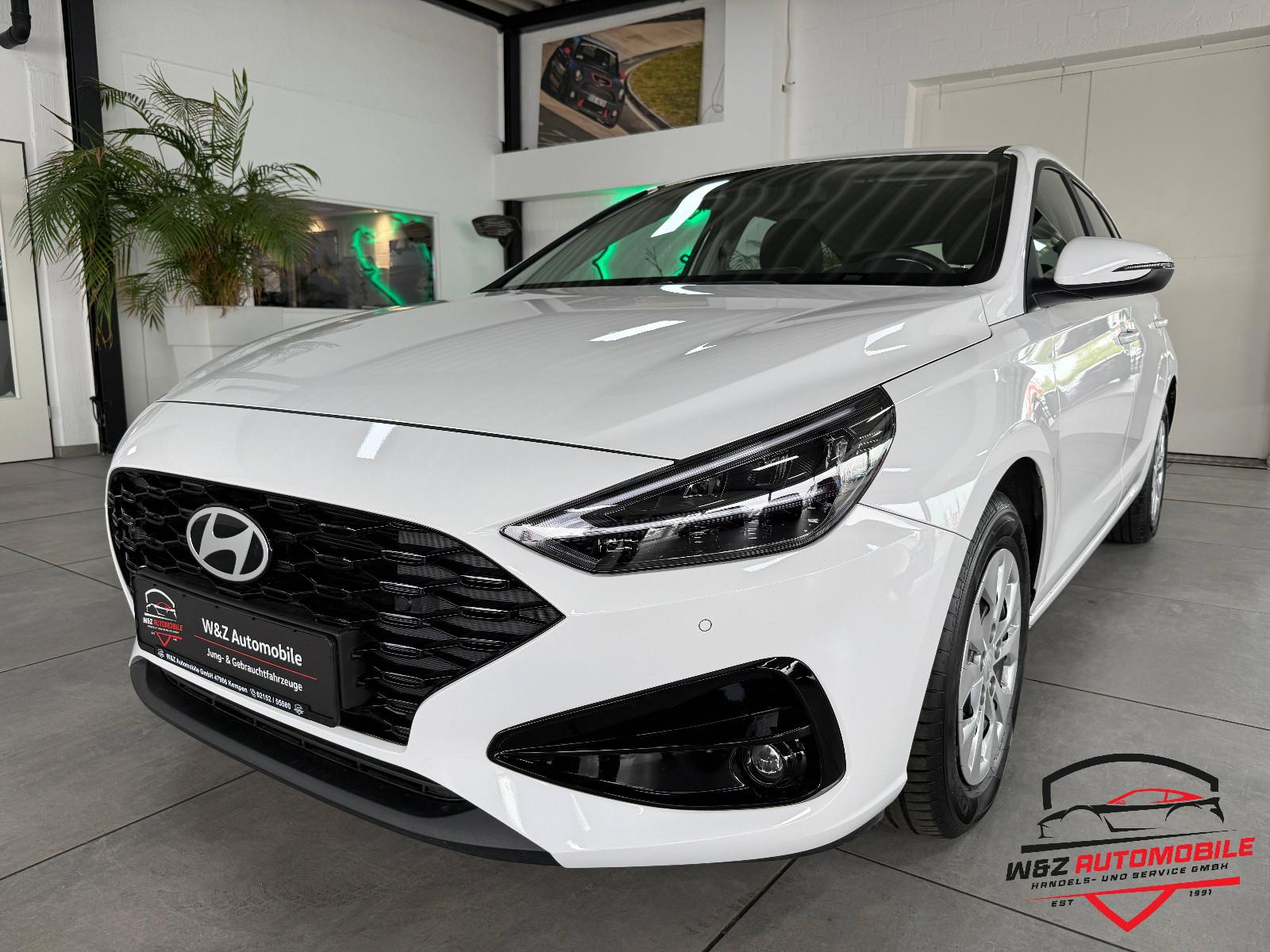 Hyundai i30 1.0 T-GDI Kombi +Navi+LED+Kamera+PDC+