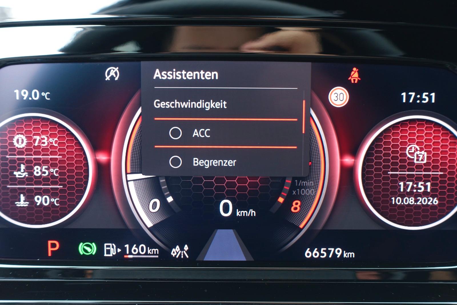 Volkswagen Golf VIII Lim. GTI ACC LED Garantie, миниатюра 18