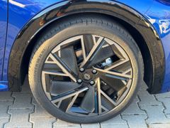 Fahrzeugabbildung Clio VI 160 E-Tech Full Hybrid Esprit Alpine