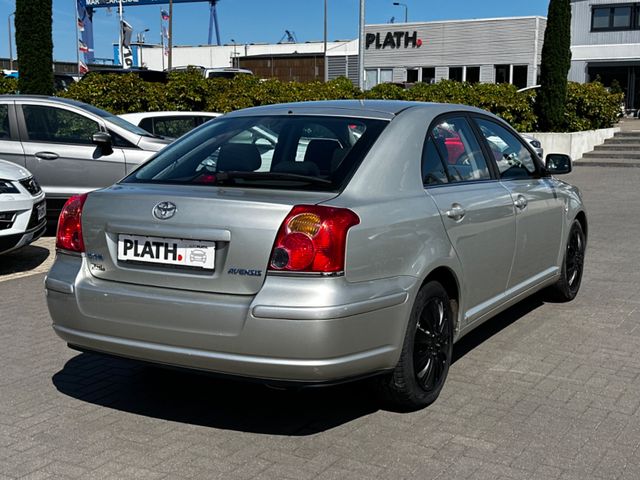 Toyota Avensis  1.8 Sol Liftback