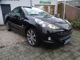 Peugeot 207 CC Cabrio-Coupe Roland Garros - Peugeot 207 mit Benzin-Antrieb: Cabrio, Garros Roland