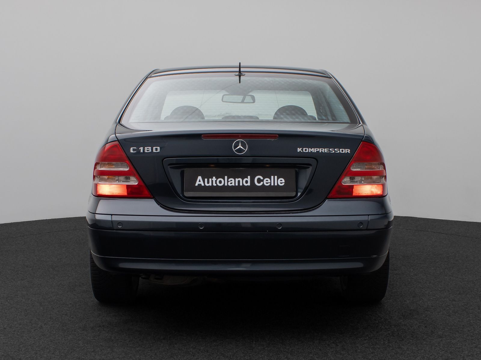Fahrzeugabbildung Mercedes-Benz C 180 Limousine Kompressor Tempomat PDC