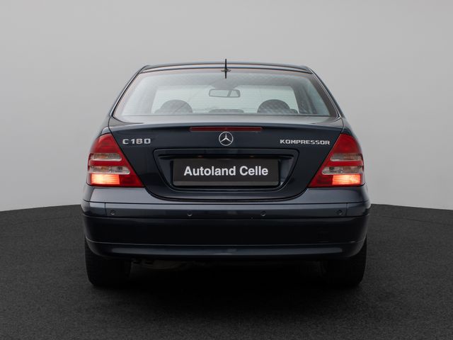 Foto Nummer 8: MERCEDES-BENZ C 180