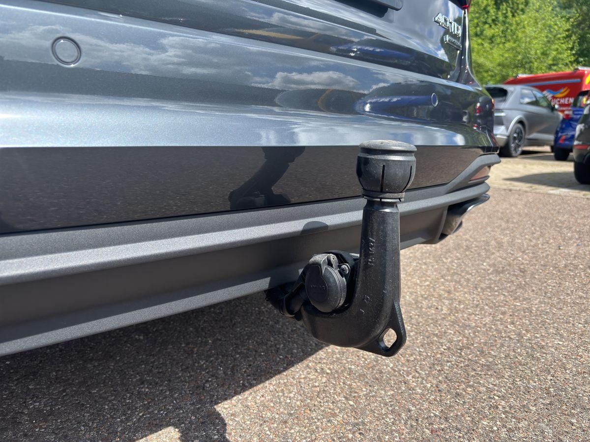 A4 Avant 2.0 TDI quattro AHK RFK STDHZ NAVI LED