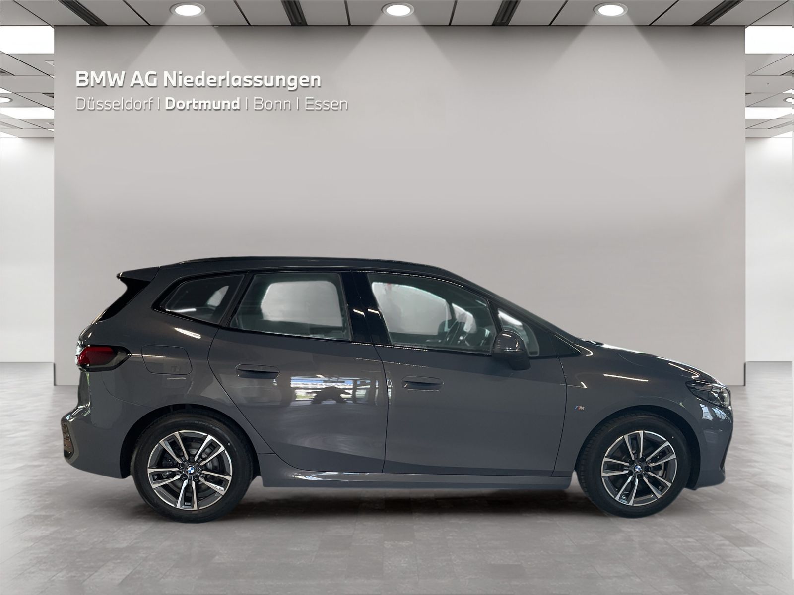 BMW 223 Active Tourer - Bild 5