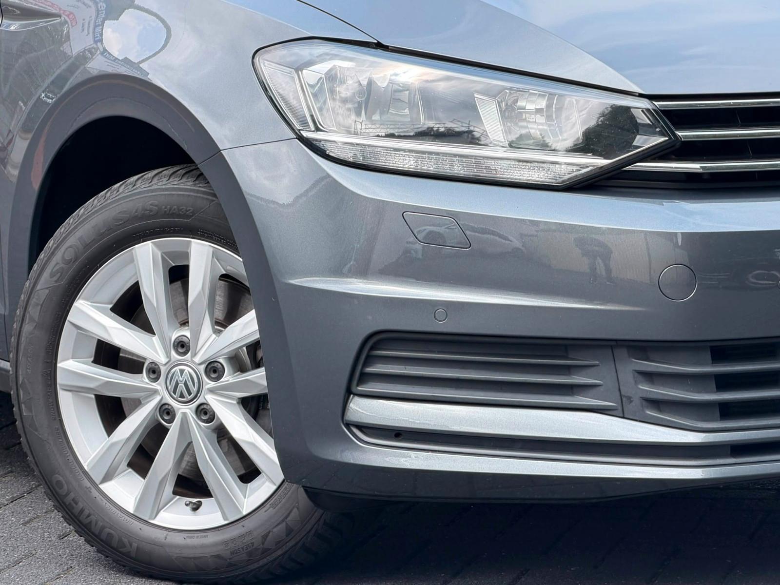 Volkswagen Touran 1.4 Comfortline BMT Kamera-Navi-7.Sitzer-