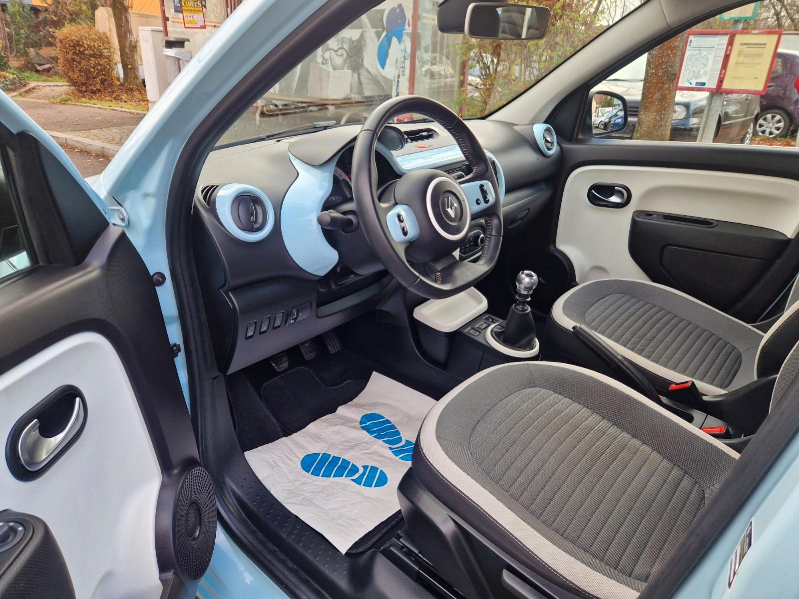 Renault Twingo Luxe  klima AUX USB  Tempomat Mod. 2015