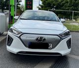 Hyundai IONIQ ELEKTRO - - Hyundai IONIQ in Frankfurt (Main)