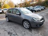 Volkswagen Golf VI 2.0TDI Highline DSG&Navi&Xenon - Volkswagen Golf aus 2010: TDI