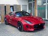 Jaguar F-Type R 5.0 V8 AWD - Jaguar F-Type aus 2016 mit Benzin-Antrieb: Coupé