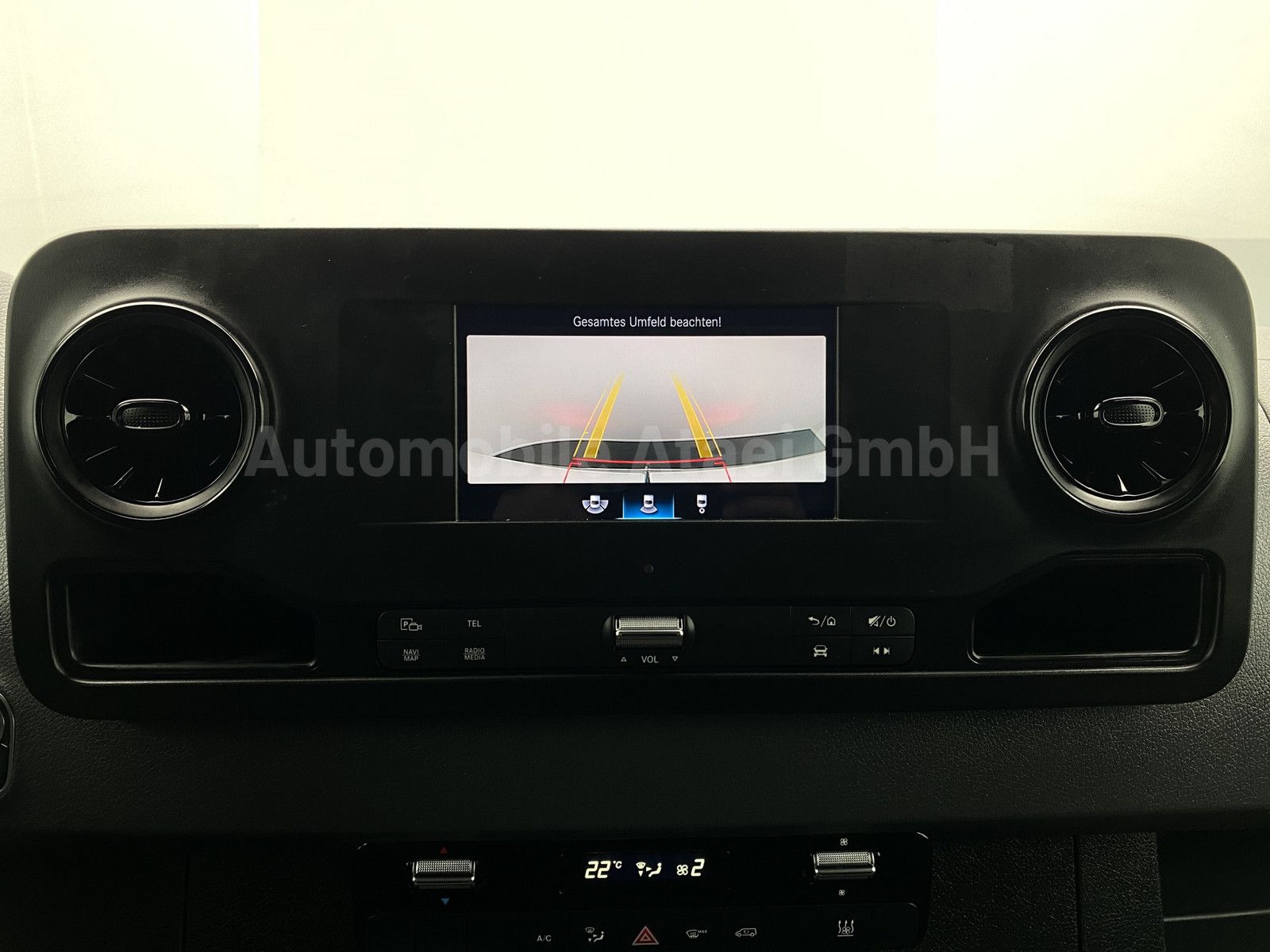 Fahrzeugabbildung Mercedes-Benz Sprinter 317 Automat. MAXI+AHK 3,5t+KAMERA 5663