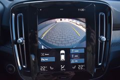 Fahrzeugabbildung Volvo XC40 T4 Autom. R-Design*RFK*H&K*PANO