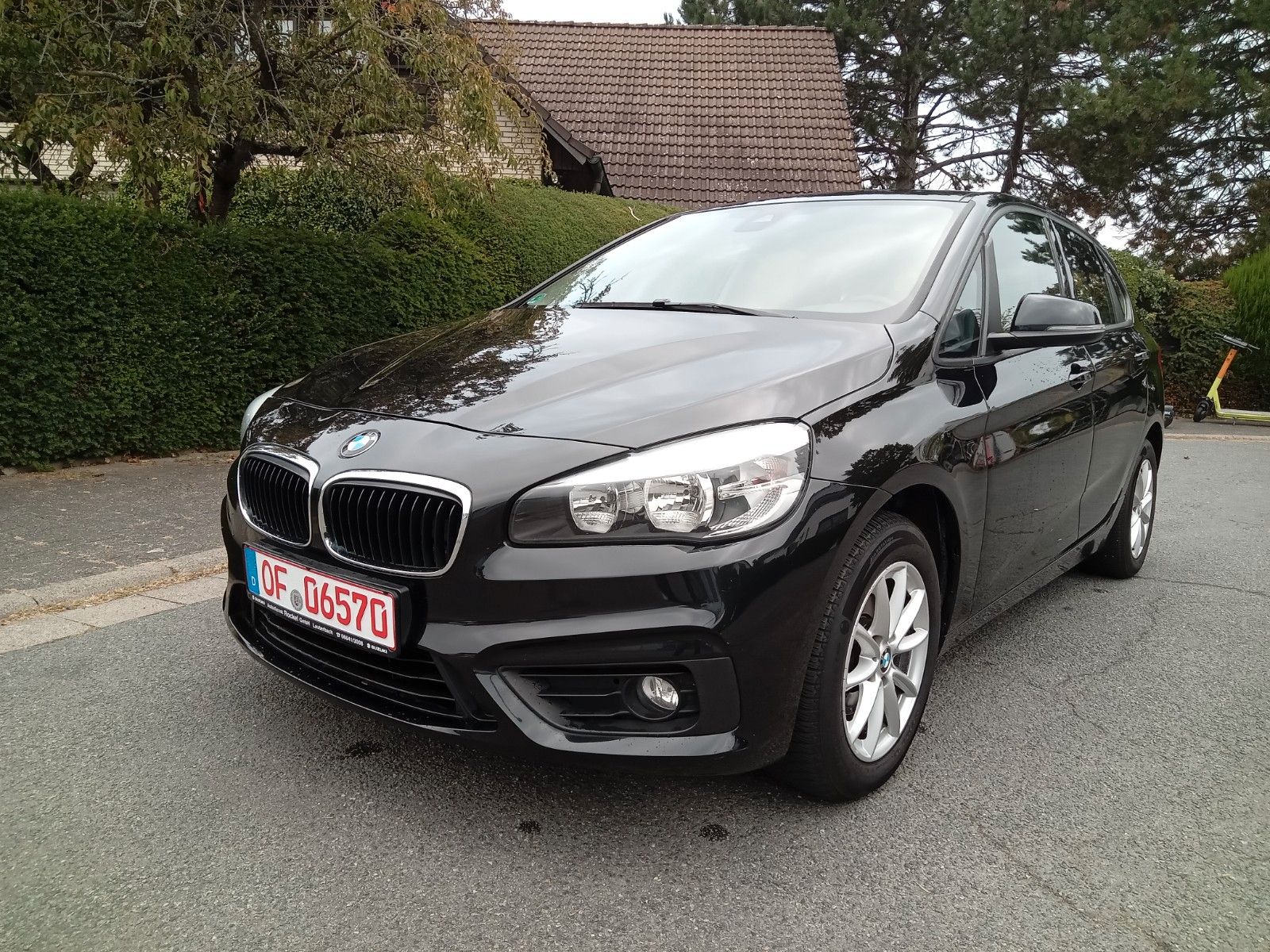 BMW BMW 216 2 Active Toure Advantage/1-HAND/PDC/Navi
