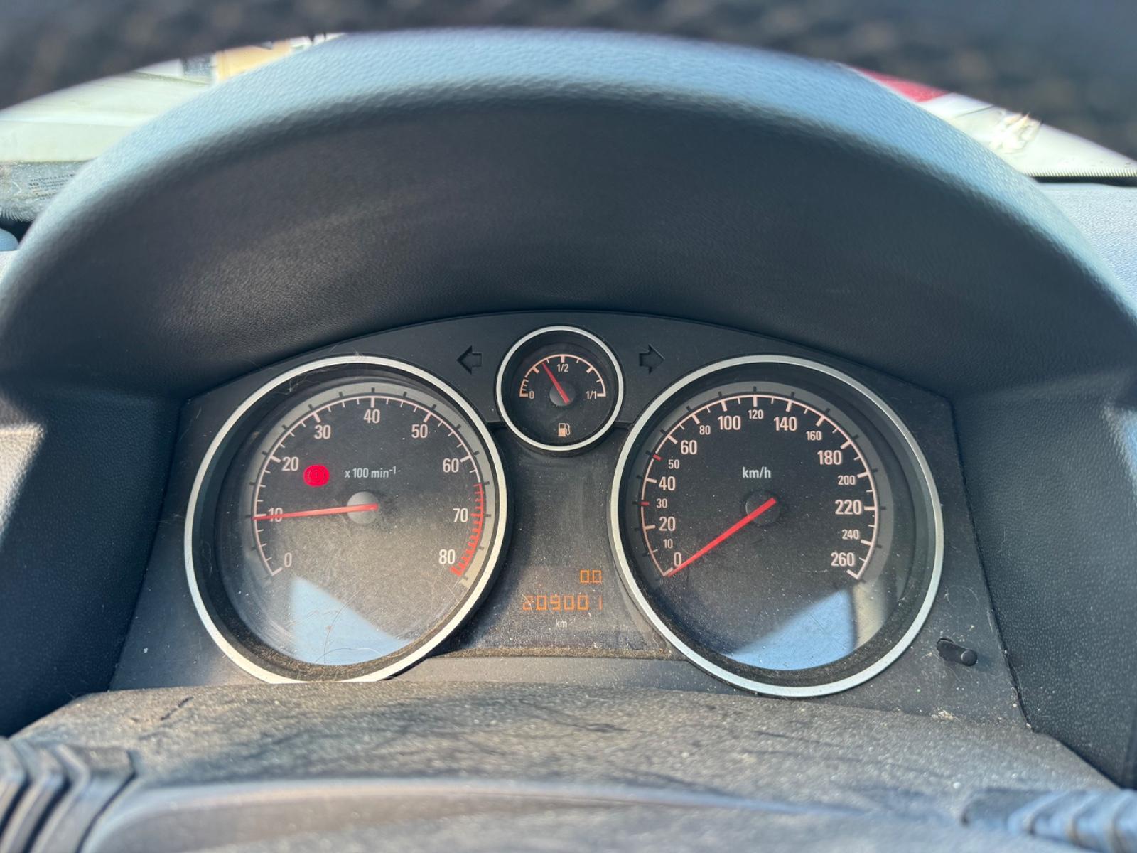 Opel Astra 2007 — photo 9