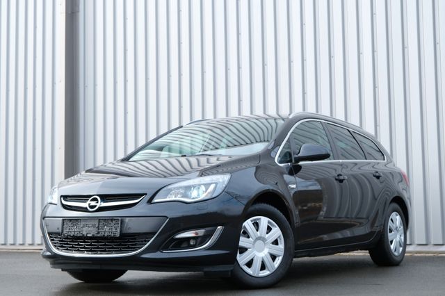 Opel Astra 1.6 CDTI DPF Exklusiv/Navi/AHK/R.Kamera