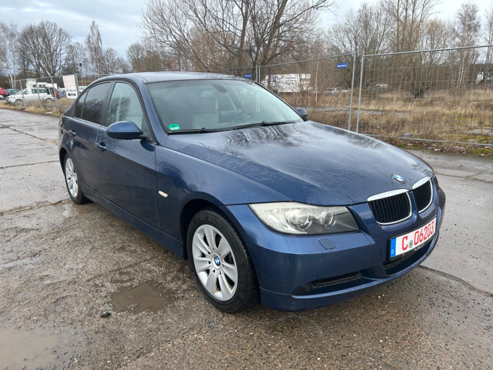 BMW 318i